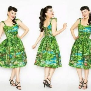 Bernie Dexter Jessica Happy Valley Forest Park Scene Swing Dress